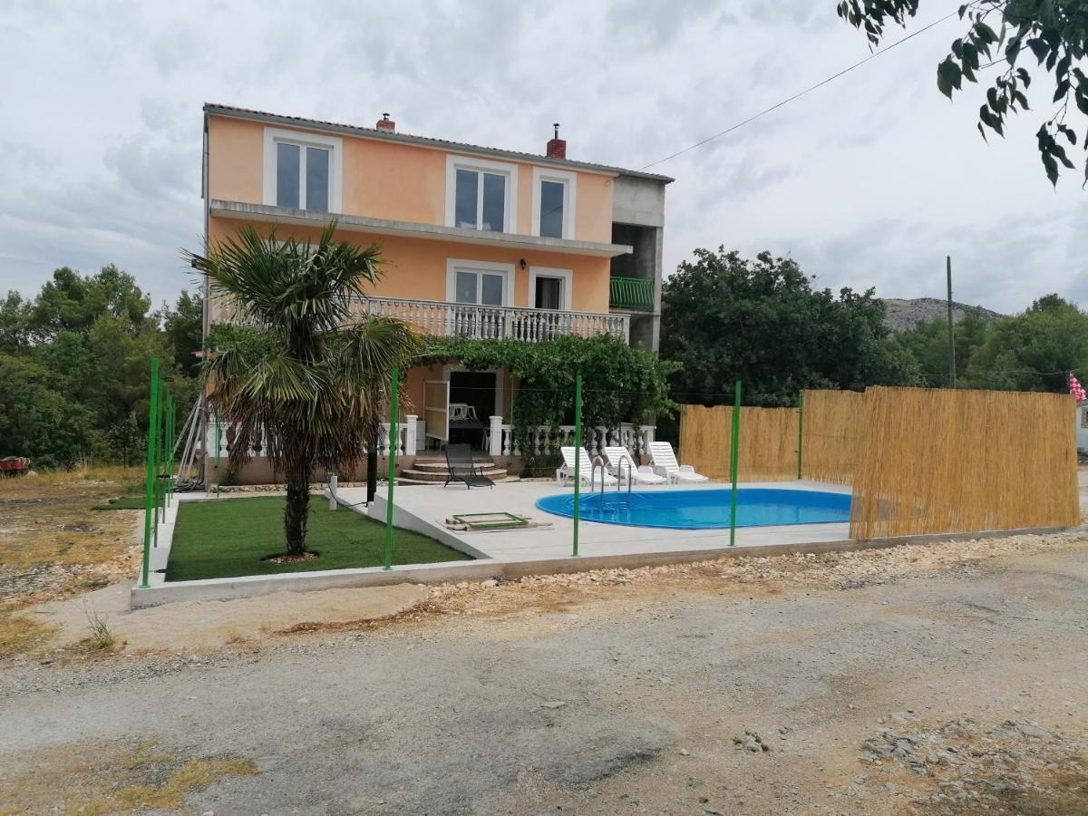 apartman Bruna Sibenik Bagian luar foto