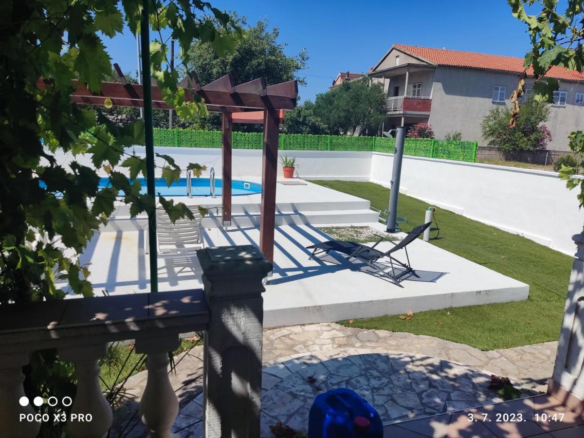 apartman Bruna Sibenik Bagian luar foto